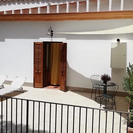 Guest house Del Vescovo Cefalu