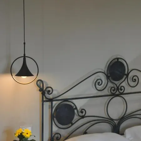 בית הארחה Del Vescovo 4*